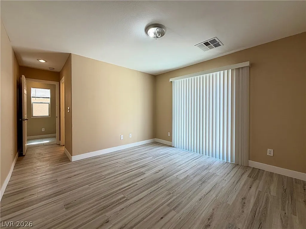 4 bed, 3.5 bath, 1790 sqft, $2,000 — Photo 3
