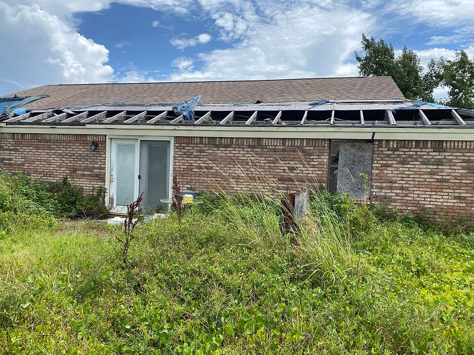 2nd image of 6058 Howard Rd