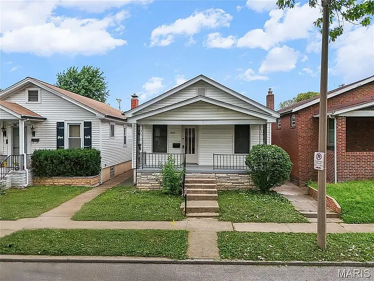 5223 Schollmeyer Ave — Photo 32