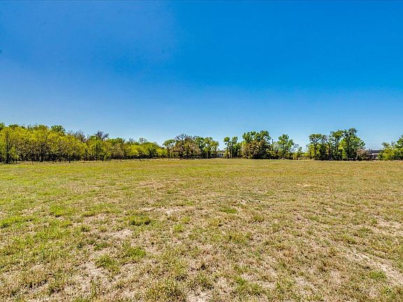 4th image of 169 Sand Hill Rd