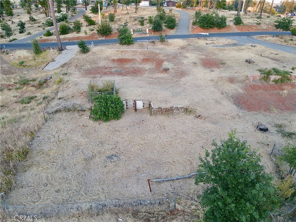 2nd image of 5493 Edgewood Ln