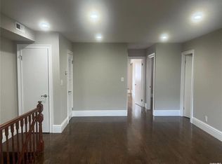 755 Chestnut St, Cedarhurst, NY 11516