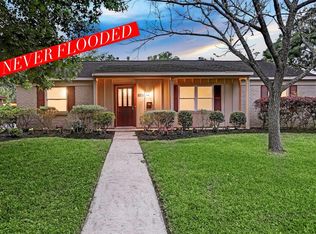 5715 Hummingbird St, Houston, TX 77096