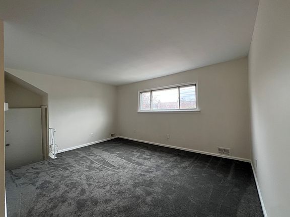 5th image of 102-52 188th St #2