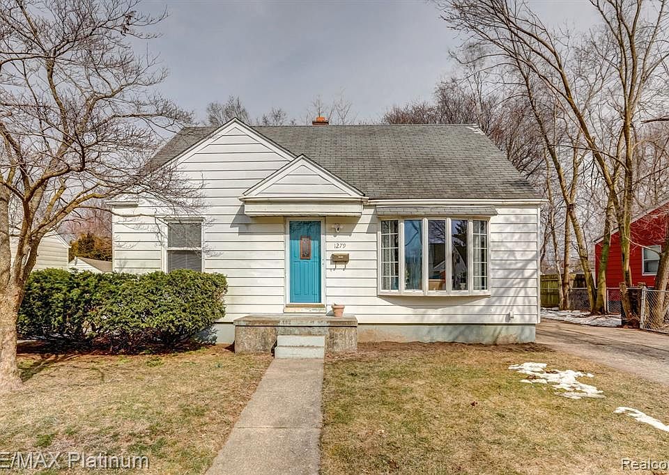 1st image of 1279 Hull Ave