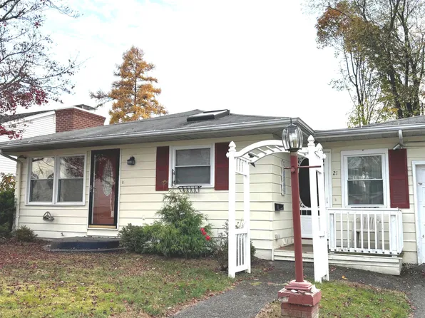 21 Orchard Lane, Waterbury, CT 06705