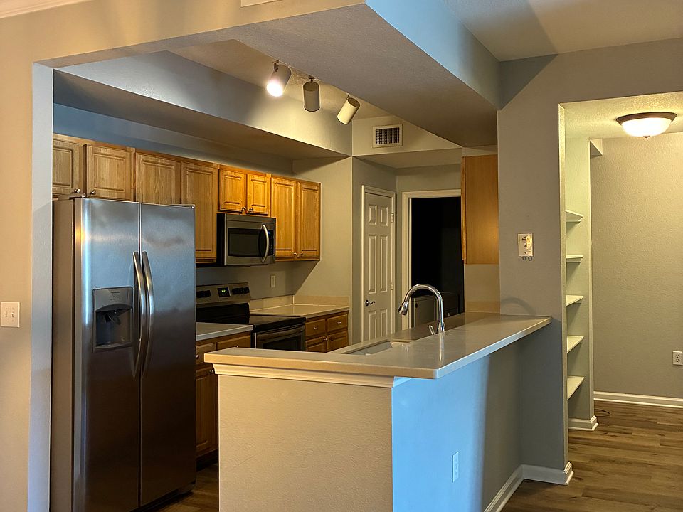 1st image of 10075 Gate Pkwy N APT 2214