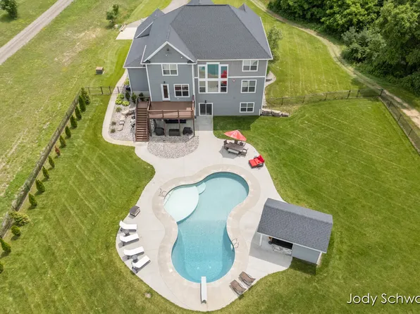 3619 Twelve Mile Rd NE, Rockford, MI 49341
