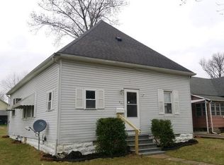401 N 19th St, Herrin, IL 62948