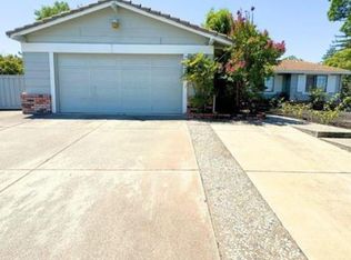 167 Castlewood Dr, Pittsburg, CA