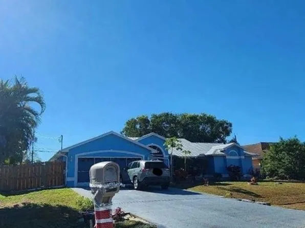 5025 NW Egret Ave, Port Saint Lucie, FL 34983