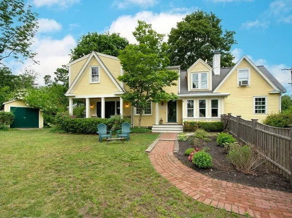613 Country Way, Scituate, MA 02066