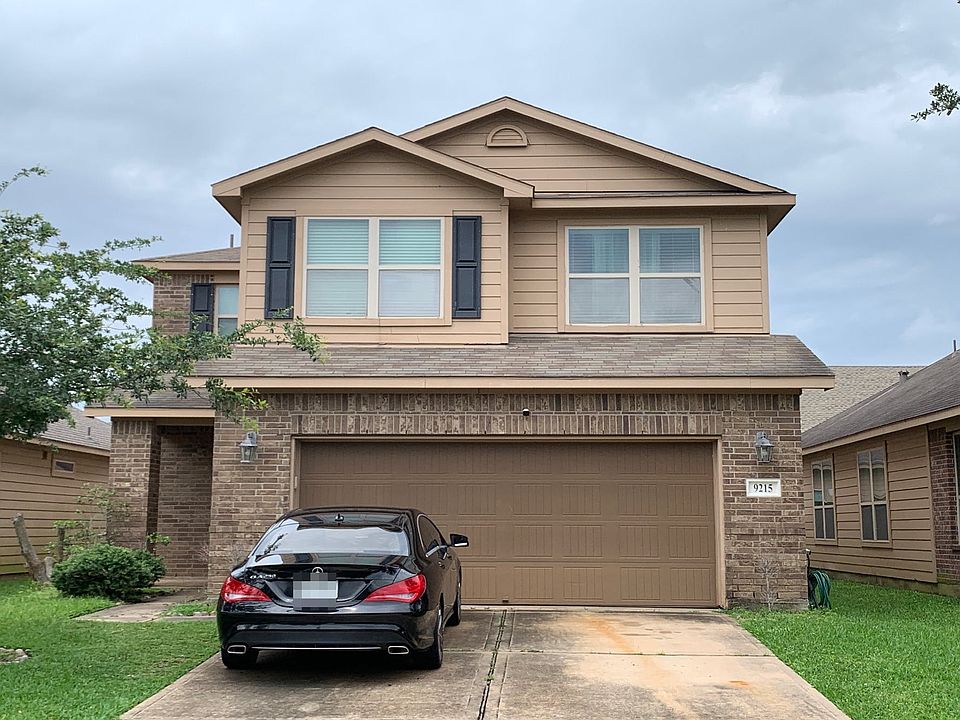 1st image of 9215 Fuqua Breeze Dr