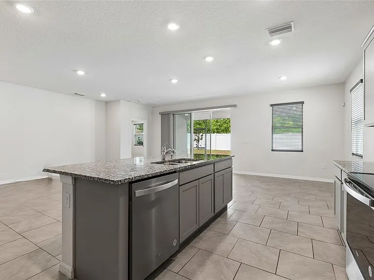35977 Morse Willow Ct — Photo 54