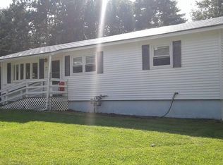 29 Eva Dr, Leominster, MA 01453