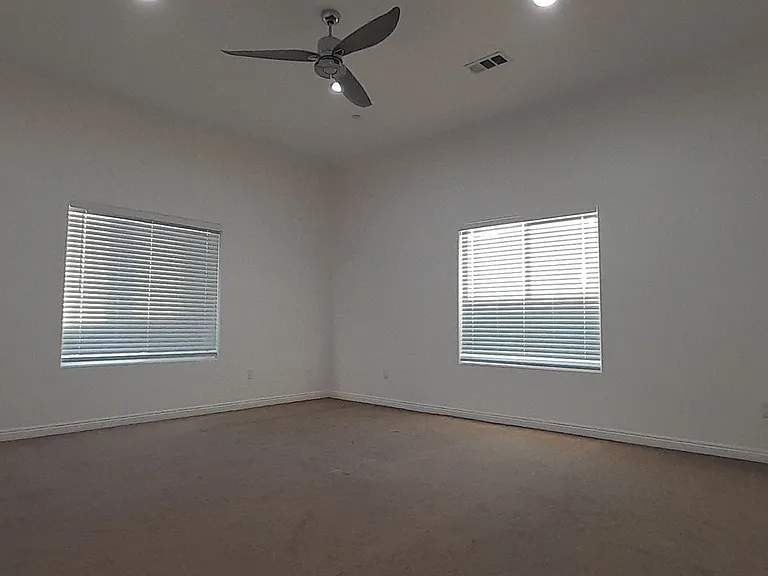 8332 Rea Ave — Photo 5