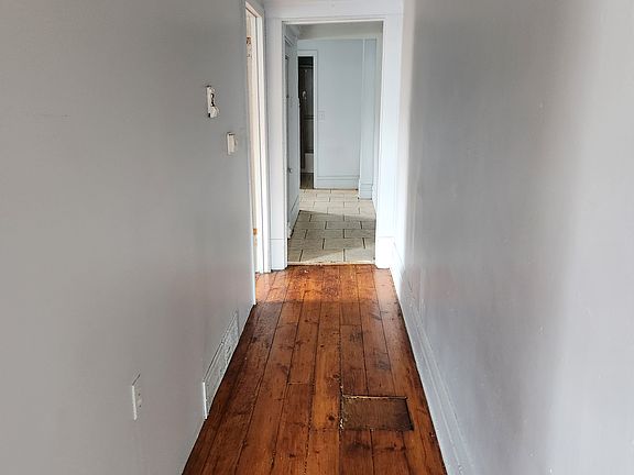 2nd image of 232 Hudson Ave #234