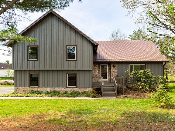 2nd image of 3301 Pine Timbers Dr
