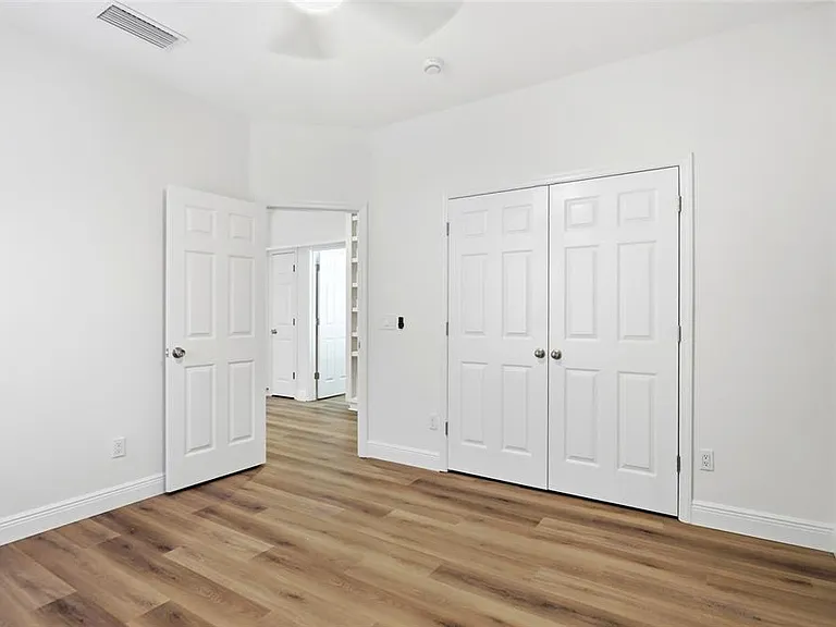 912 Waterside Dr — Photo 35