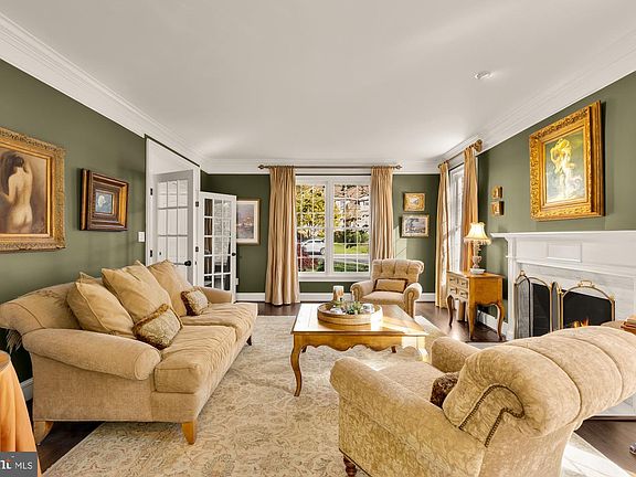 4th image of 1257 New Bedford Ln
