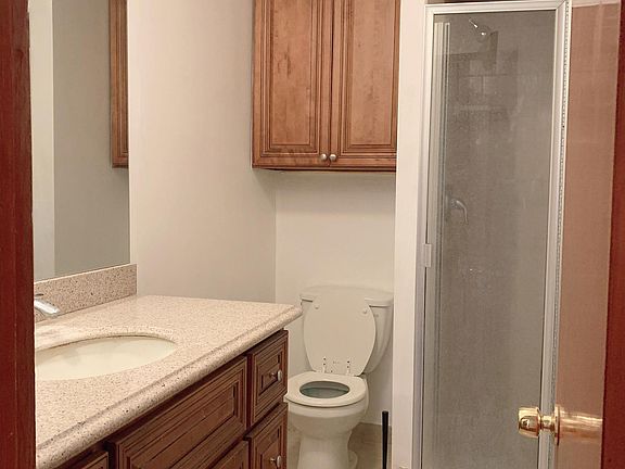 5th image of 763 Arcadia Ave APT 1