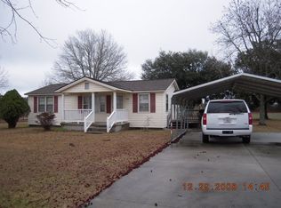 1437 Halltown Rd, Jacksonville, NC 28546