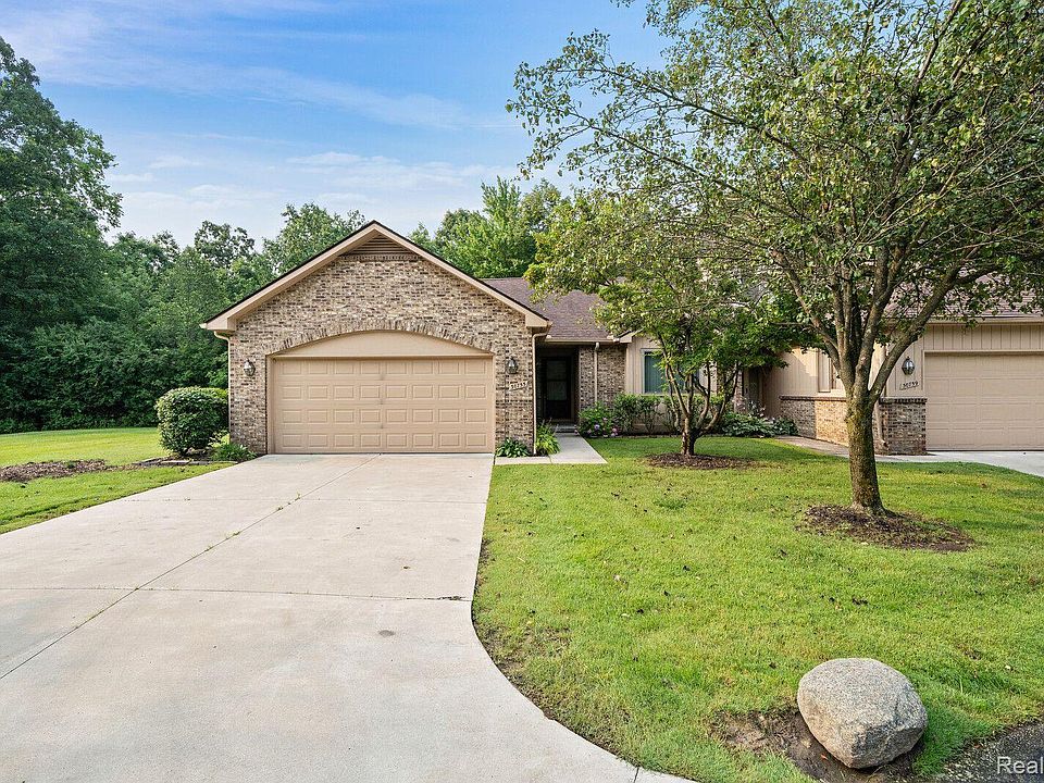 1st image of 30755 Misty Pines Dr