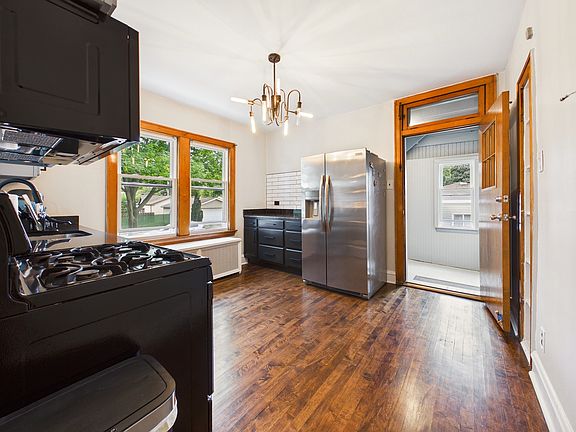 4200 N Oriole Ave, Harwood Heights, IL 60706 | MLS #12753660 | Zillow