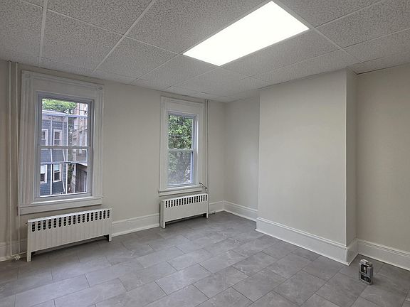2nd image of 204 3rd St