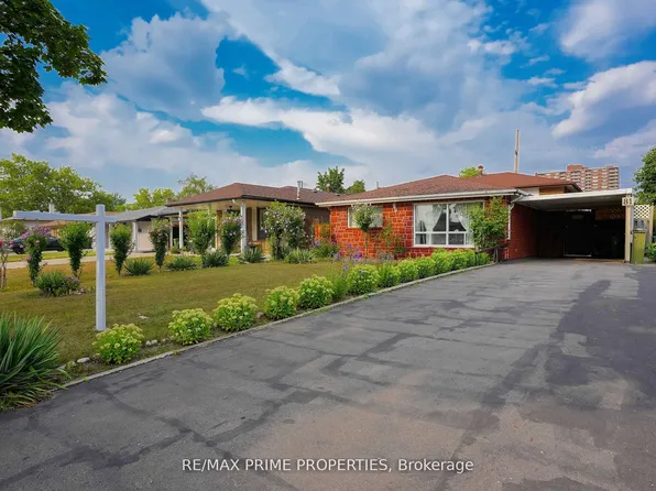 81 Silverstone Dr, Toronto, ON M9V 3G4