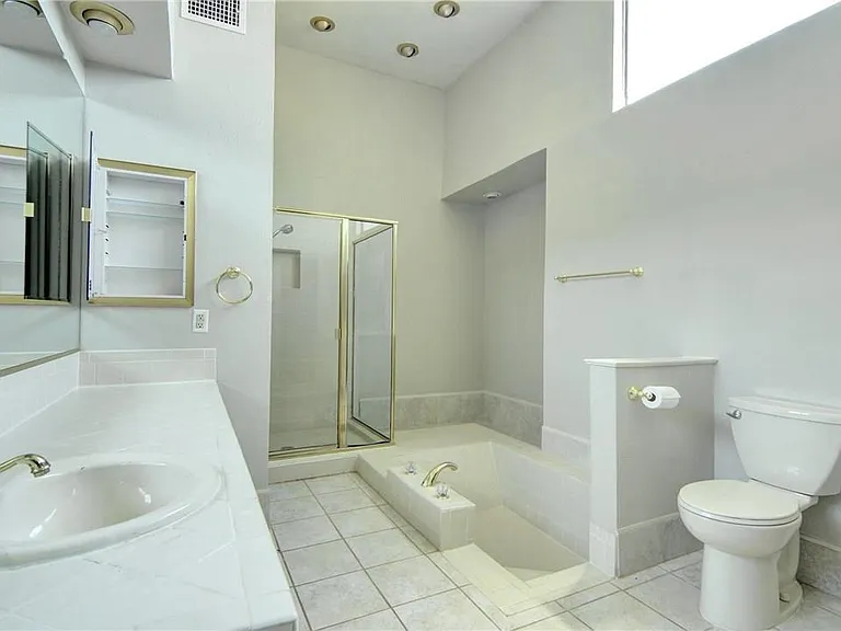 5801 Smoke Glass Trl — Photo 15