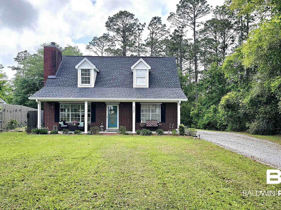1st image of 9399 Woodland Dr