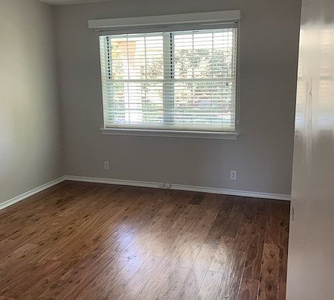 5th image of 3016 Mahanna Springs Dr APT D