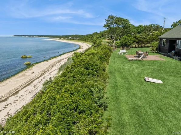 4630 Blue Horizon Blfs, Peconic, NY 11958