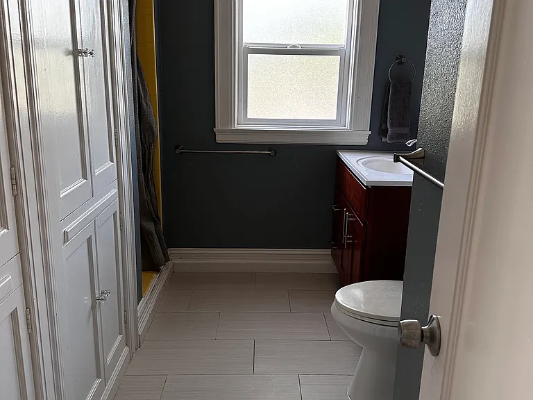 820 Bristol Ave — Photo 13