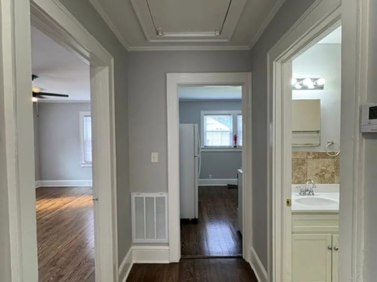 112 Morrow St — Photo 3
