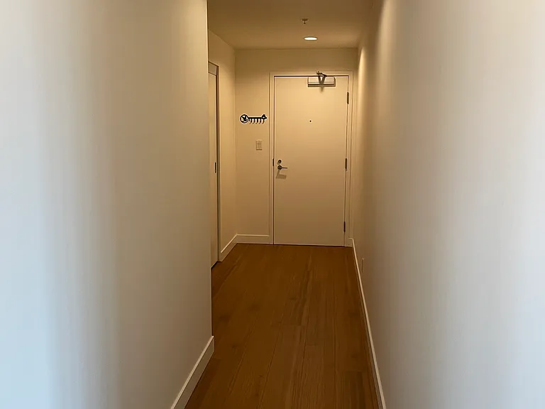 128 Cordova St W #1806 — Photo 5