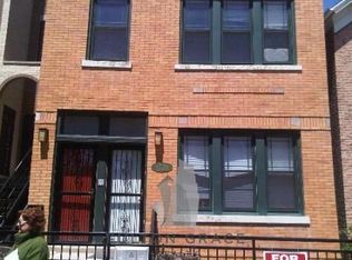 1720 W Beach Ave #2A, Chicago, IL 60622