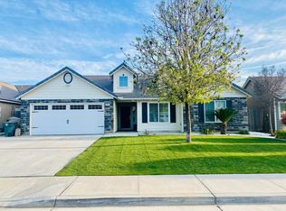 3805 Mojave Crossing Rd, Bakersfield, CA 93313