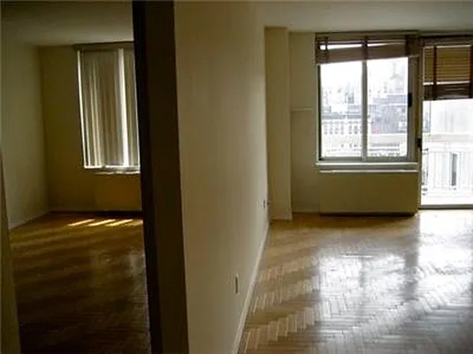 Rented by Citywise Real Estate | media 23