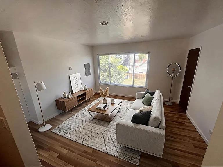 1339 Francisco St #D — Photo 1