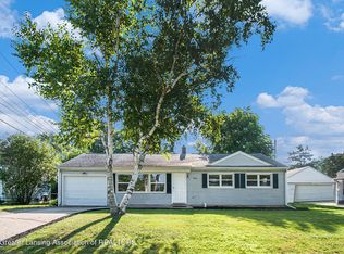 2522 Westbury Rd, Lansing, MI 48906