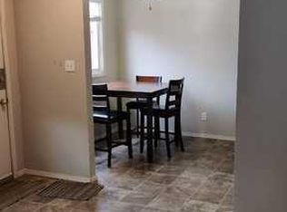 126 Market St #1A, Hinton, AB T7V 1B2