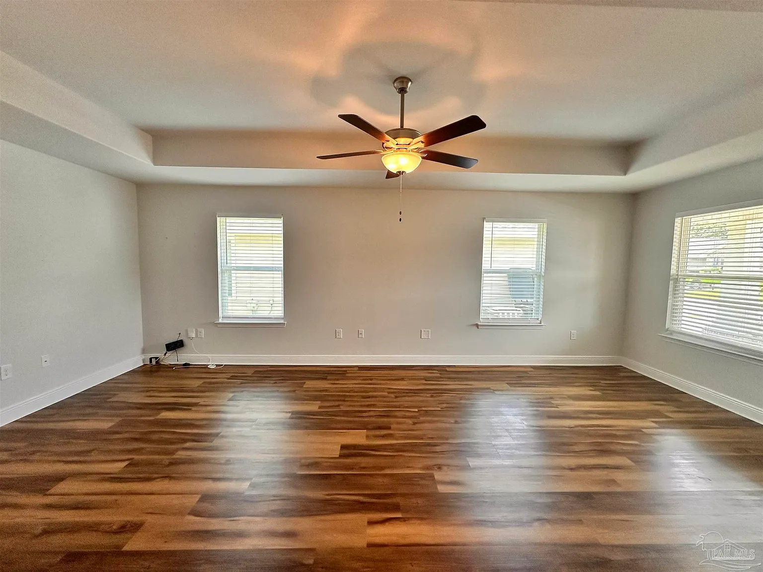 3 bed, 1515 sqft, $1,875 — Photo 3
