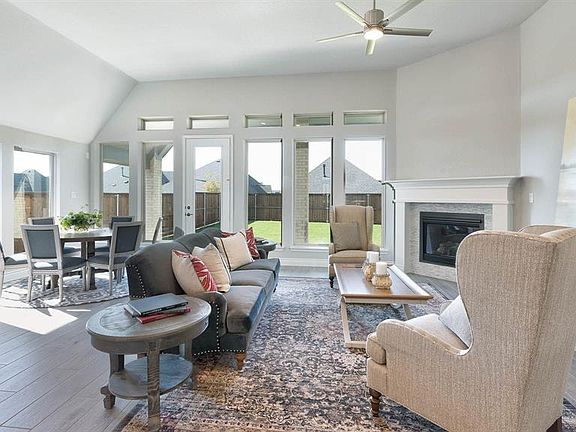 3rd image of 2713 War Admiral St