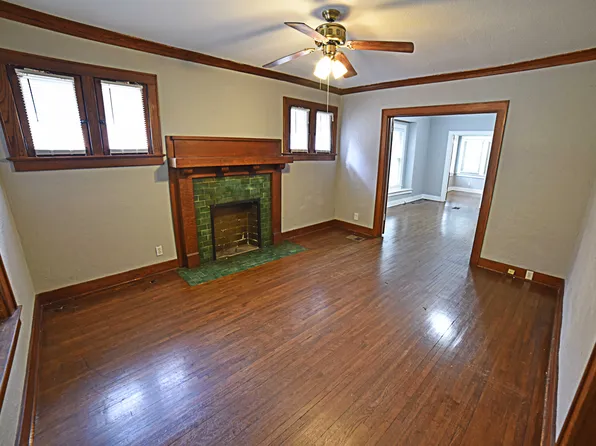 3916 Campbell St #1, Kansas City, MO 64110