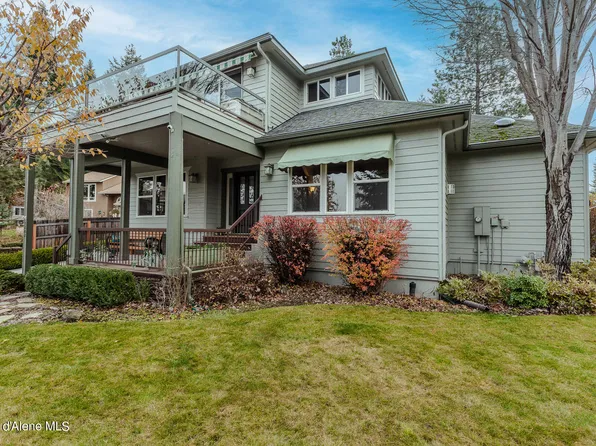9262 N Clarkview Pl, Hayden Lake, ID 83835