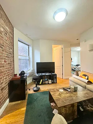 Rented by Oxford Property Group | media 3