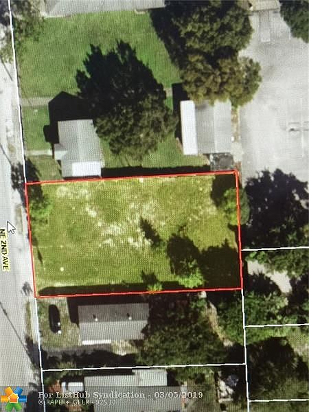 1st image of 1022 NE 2nd Ave