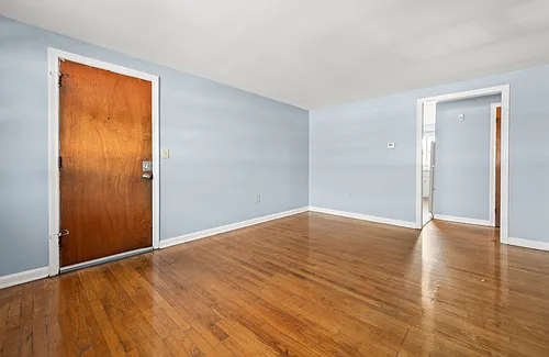 336 Park Ave #4 Photo 1
